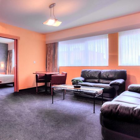 לה לובייר Hotel Tristar חדר תמונה