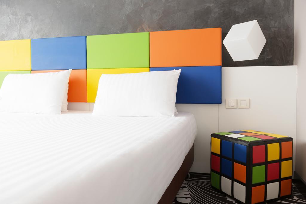 לה לובייר Hotel Tristar מראה חיצוני תמונה