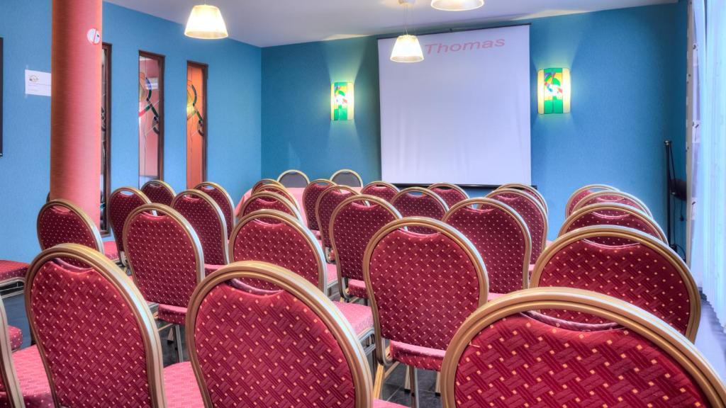 לה לובייר Hotel Tristar מראה חיצוני תמונה