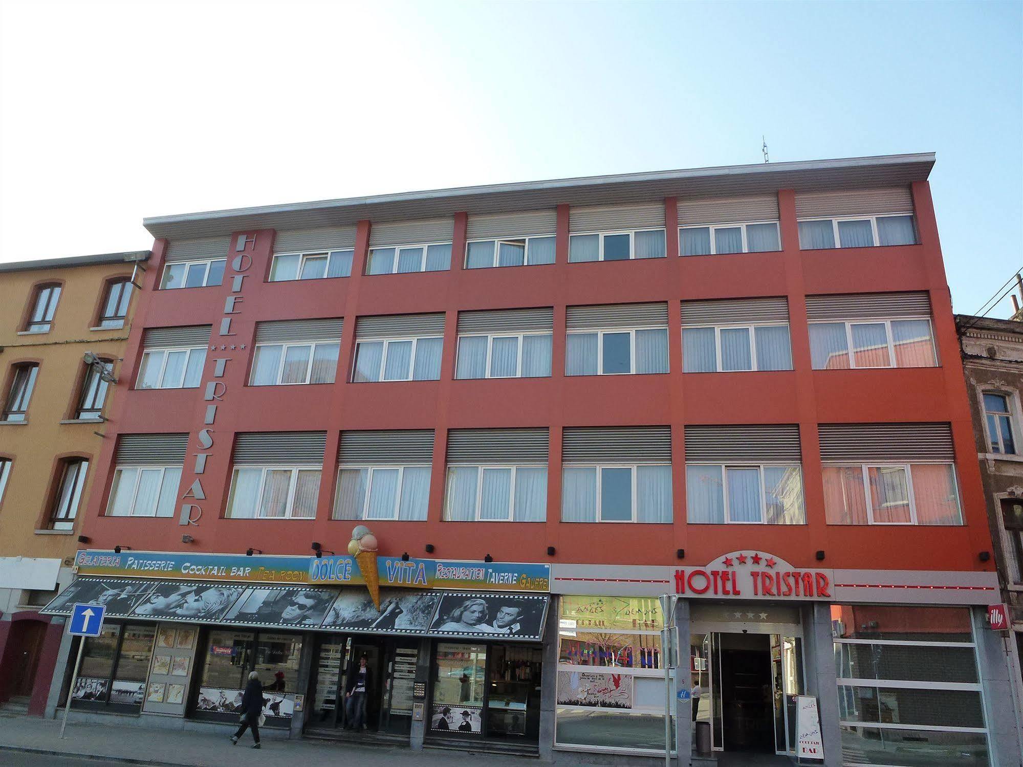 לה לובייר Hotel Tristar מראה חיצוני תמונה